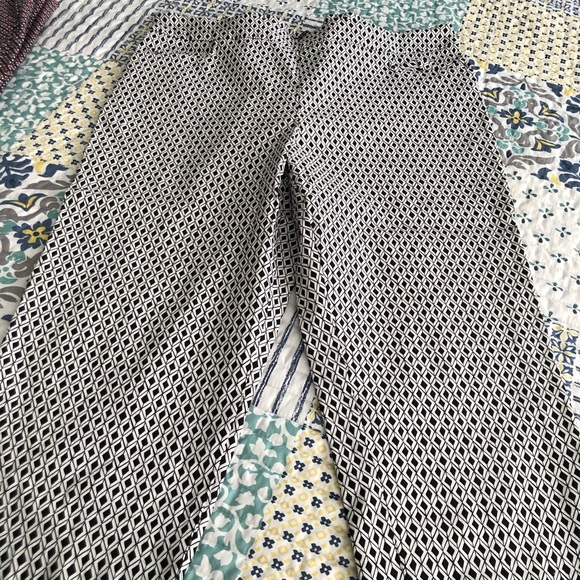 Capri dressing pants - Picture 2 of 2